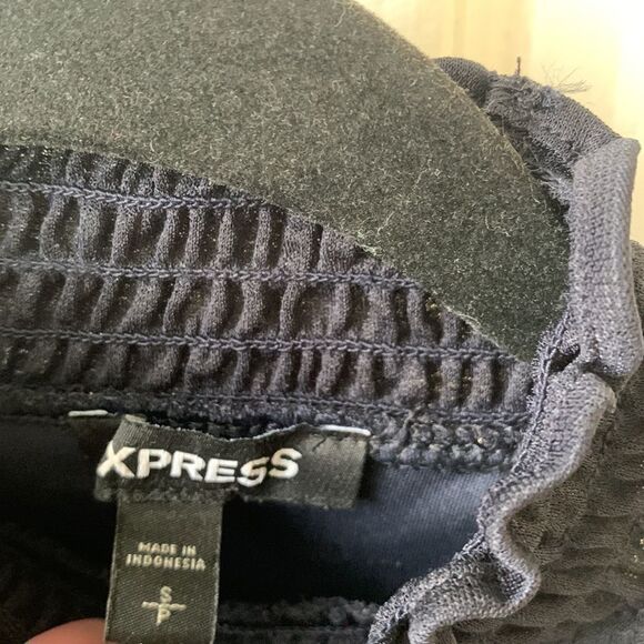 Dark Blue Express Turtle Neck Tank Top - Picture 2 of 3